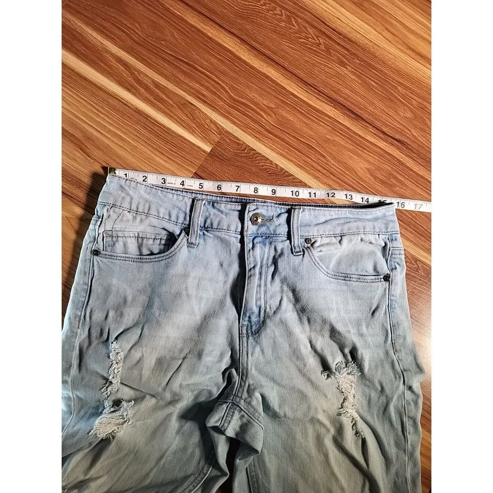 Empyre Light Wash Distressed Easton Boyfriend Fit Jeans‎ 31x30 Women's Size 7